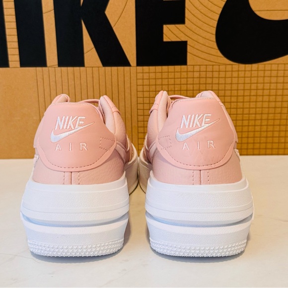 Final Sale!!! 🌺 NIKE 🌺 Nike Air Force 1 PLT.AF.ORM 👟 - Picture 7 of 14